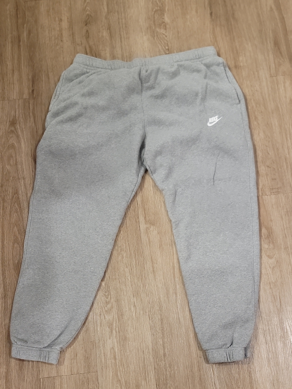 Nike Mens Gray Sweatpants with White Swoosh Logo